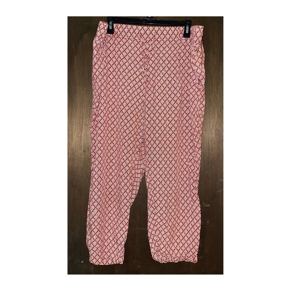 Old Navy Pants - Old Navy High Waisted Flowy Pants